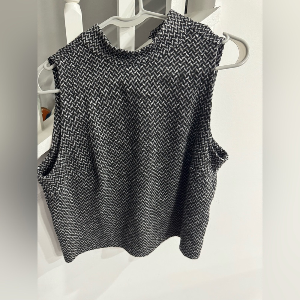 Banana Republic - dressy top